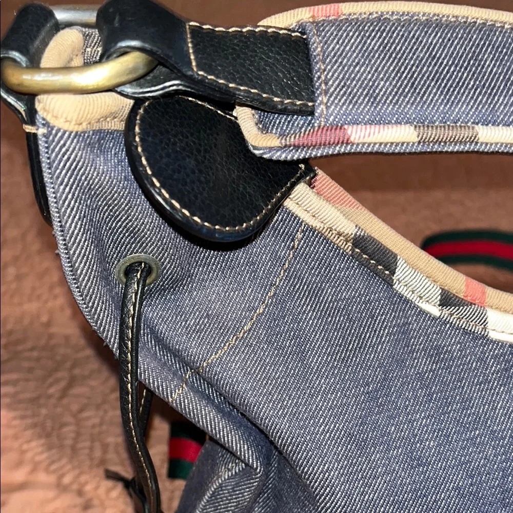 Burberry Blue denim Hobo Bag with Slouchy Silhouette - Picture 6 of 14